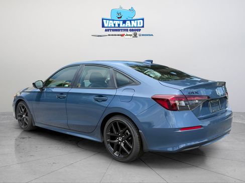 Used 2026 Honda Civic Sport image 3