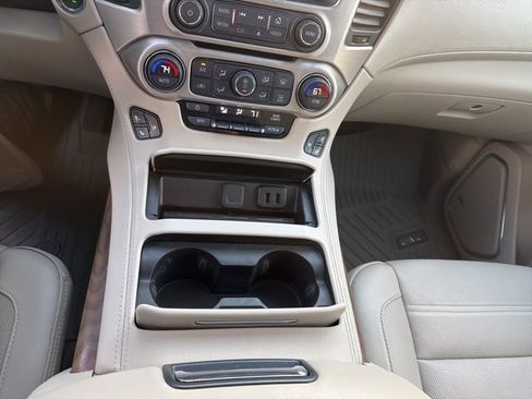 Used 2020 GMC Yukon Denali w/ Denali Ultimate Package image 17