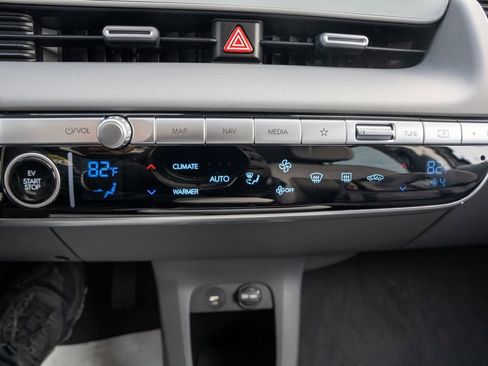 Certified 2024 Hyundai Ioniq 5 SEL image 33