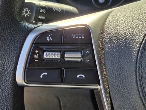 Used 2020 Kia Sorento LX AWD/4WD image 48