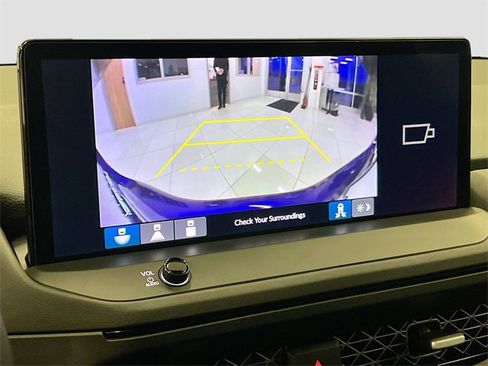 Used 2024 Honda Accord Sport image 11