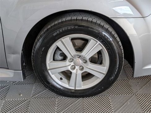 Used 2010 Subaru Legacy 2.5i image 16