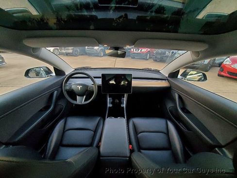 Used 2019 Tesla Model 3 Performance image 27