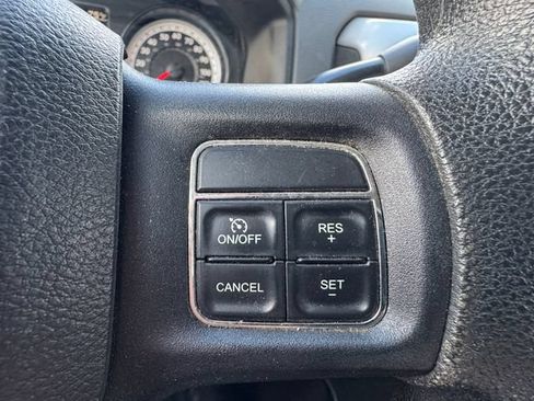 Used 2014 RAM 2500 SLT AWD/4WD image 16