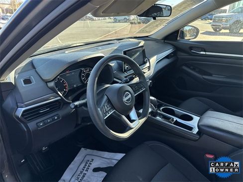 Used 2023 Nissan Altima 2.5 SV image 13