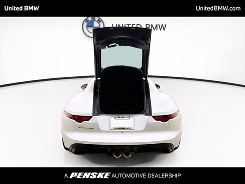 Used 2018 Jaguar F-TYPE Coupe RWD image 13