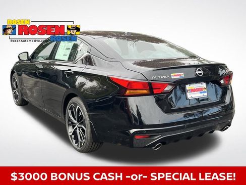 New 2025 Nissan Altima 2.5 SR w/ SR Premium Package image 3