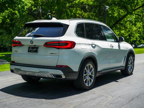Used 2019 BMW X5 xDrive40i w/ Convenience Package AWD/4WD image 5