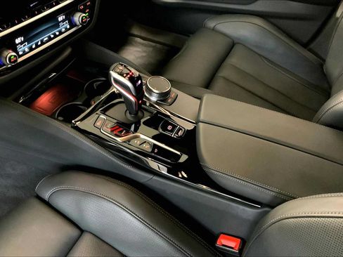 Used 2023 BMW M5 w/ Competition Package AWD/4WD image 16