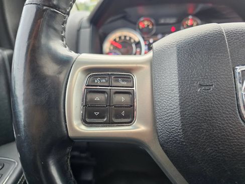 Used 2018 RAM 1500 Laramie AWD/4WD image 23