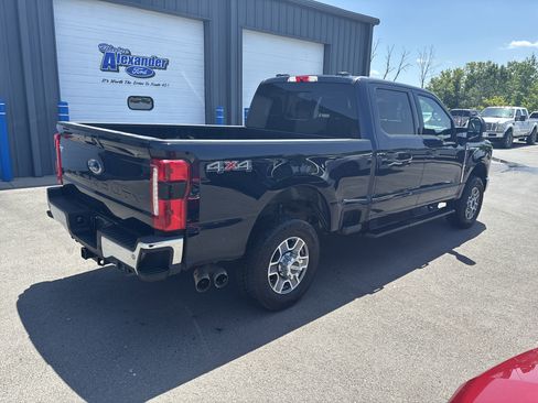 Used 2024 Ford F350 Lariat w/ Camper Package image 3