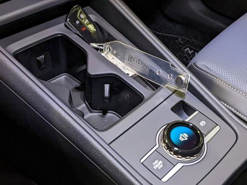 New 2026 Volkswagen Tiguan SE R-Line image 19