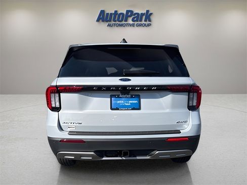 New 2025 Ford Explorer Active w/ Active Comfort Package image 5