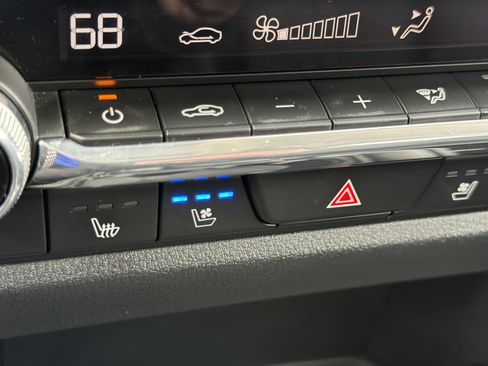 Used 2023 MAZDA CX-50 AWD 2.5 S w/ Premium Plus Pkg image 21