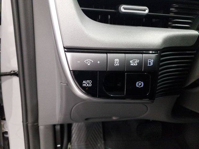 New 2027 Hyundai Ioniq 5 SEL AWD/4WD image 10