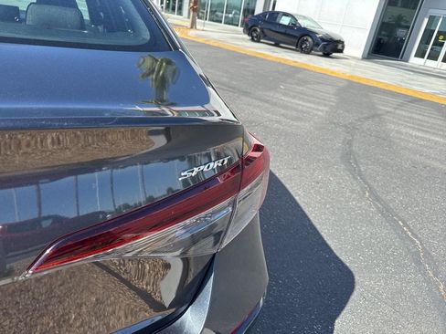 Used 2025 Honda Civic Sport image 8