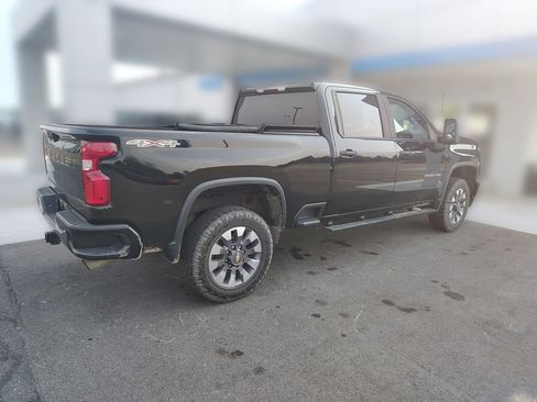 Used 2021 Chevrolet Silverado 2500 Custom w/ Custom Value Package AWD/4WD image 6