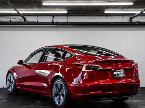 Used 2021 Tesla Model 3 Long Range AWD/4WD image 3