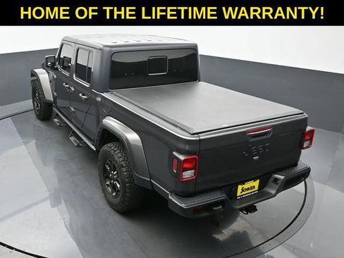 Used 2021 Jeep Gladiator Willys image 62