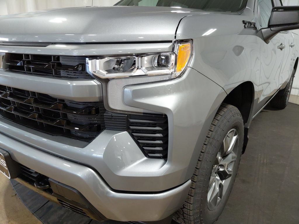 New 2026 Chevrolet Silverado 1500 RST AWD/4WD image 13