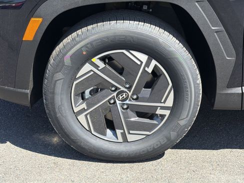 New 2026 Hyundai Tucson Blue SE AWD/4WD image 12