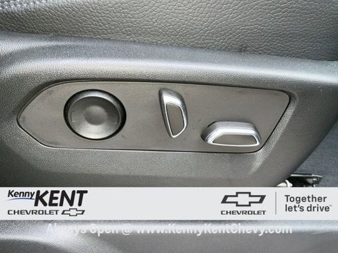 Certified 2022 GMC Sierra 1500 Denali image 26