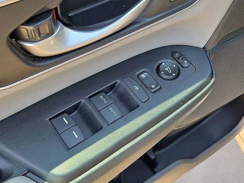 Used 2020 Honda CR-V EX-L image 22
