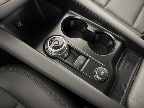 New 2026 Ford Explorer Active w/ Active Comfort Package RWD image 26