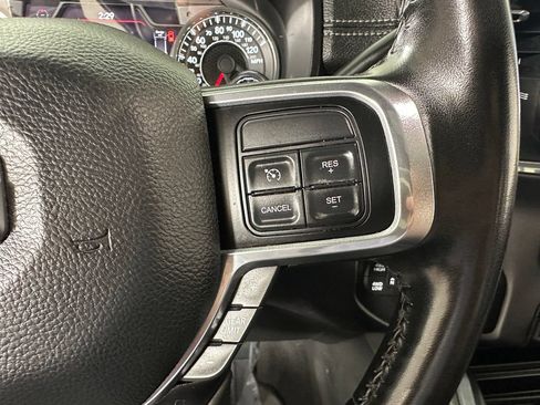 Used 2022 RAM 3500 Laramie AWD/4WD image 23