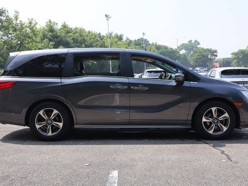 Used 2018 Honda Odyssey Touring image 4