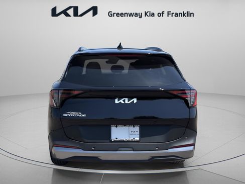 New 2026 Kia Sportage EX FWD image 6