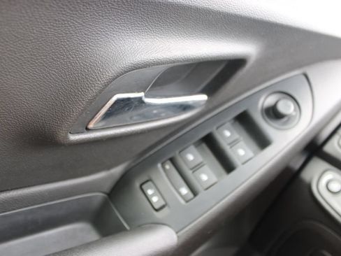 Used 2017 Chevrolet Trax LS FWD image 35