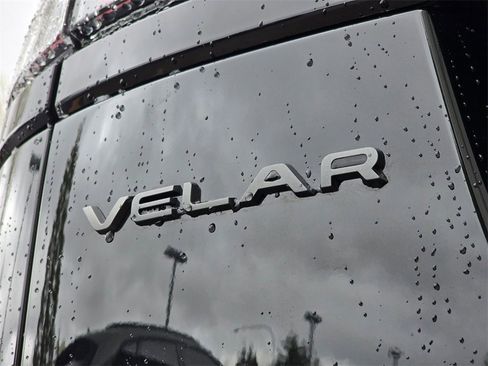 New 2026 Land Rover Range Rover Velar Dynamic SE image 7