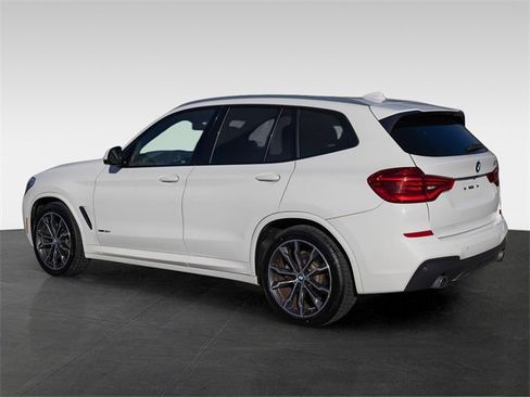 Used 2018 BMW X3 xDrive30i image 6