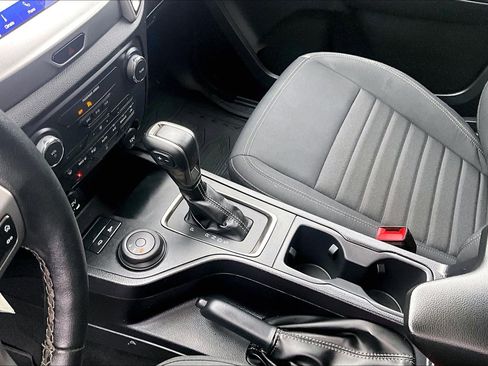 Used 2023 Ford Ranger XLT w/ Equipment Group 302A High image 14