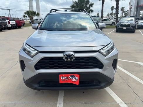 Used 2024 Toyota RAV4 XLE w/ Convenience Package FWD image 1