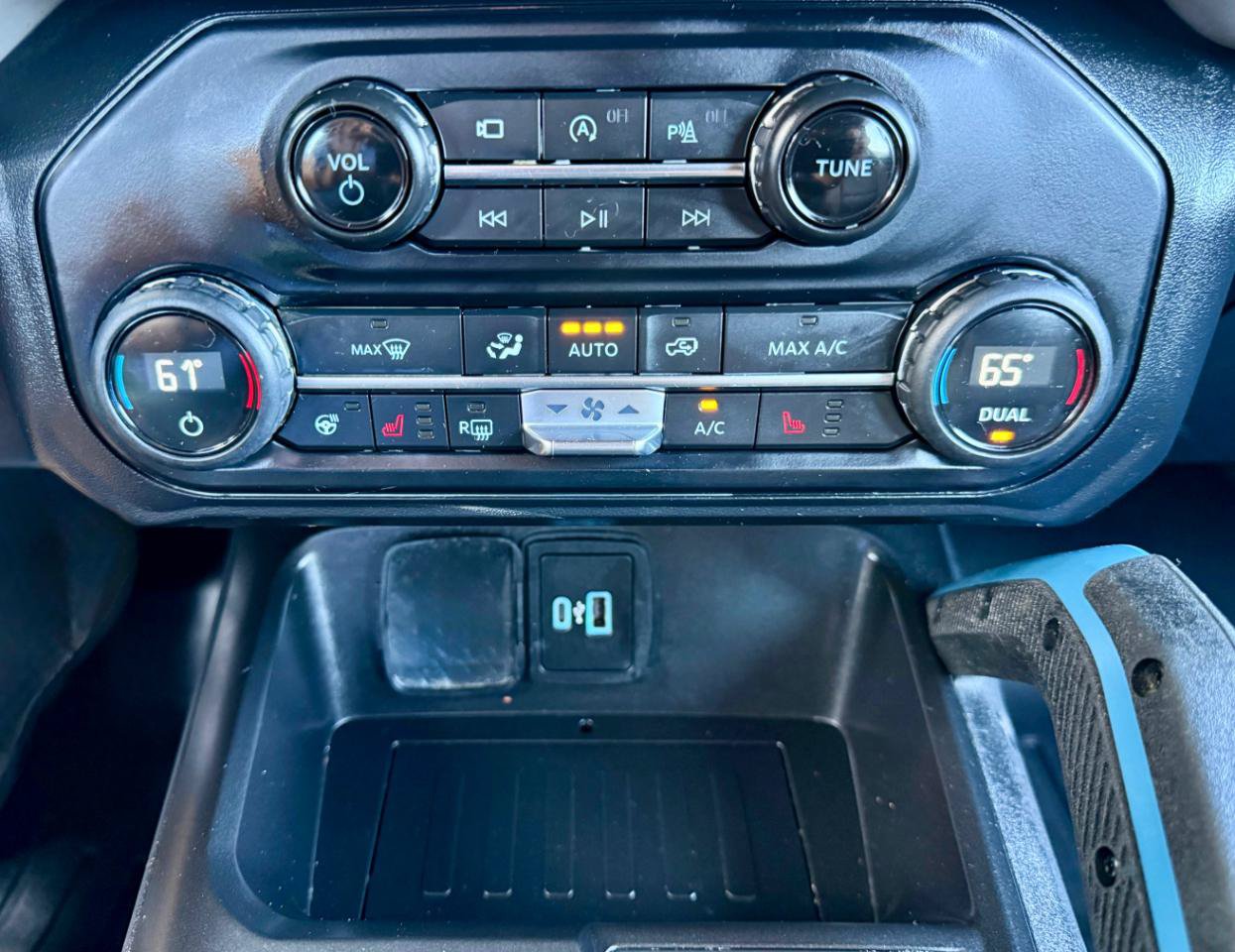 Used 2021 Ford Bronco Wildtrak AWD/4WD image 29