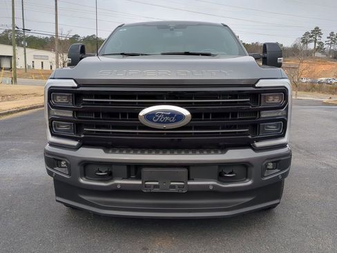 Used 2025 Ford F250 Platinum AWD/4WD image 11