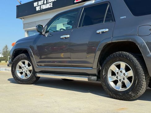 Used 2011 Toyota 4Runner SR5 image 8