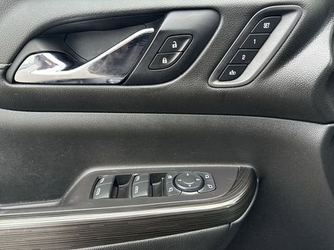 Used 2020 GMC Acadia SLT w/ Premium Package FWD image 22