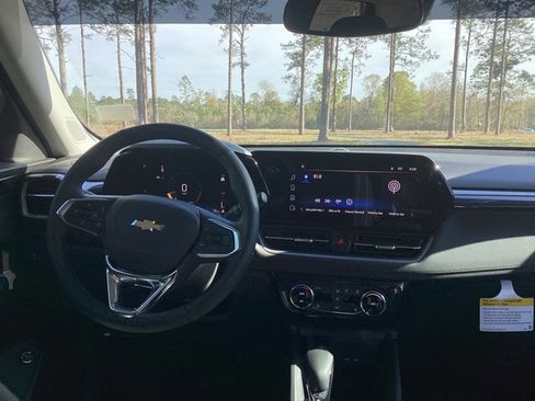 New 2026 Chevrolet TrailBlazer LT w/ Convenience Package image 19