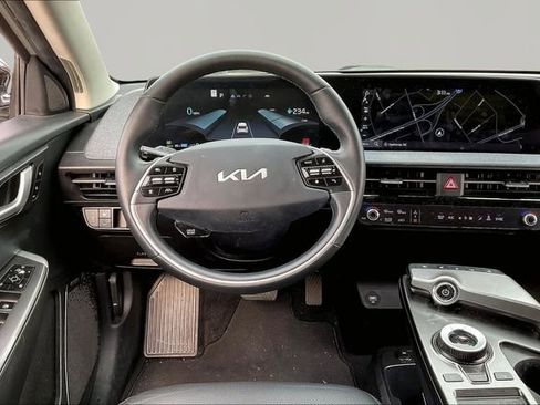 Used 2022 Kia EV6 Wind w/ Wind Technology Package image 8