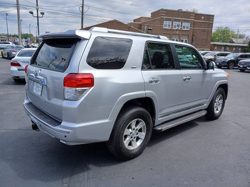 Used 2012 Toyota 4Runner SR5 w/ Premium Pkg AWD/4WD image 7