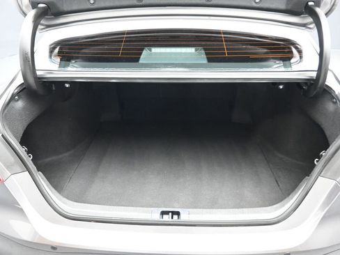 Used 2021 Toyota Camry LE FWD image 40