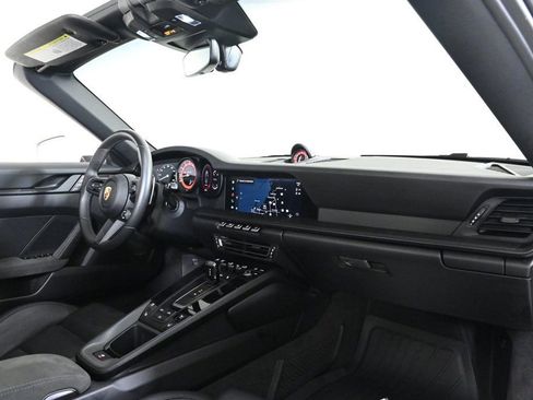 Used 2023 Porsche 911 Carrera GTS image 18