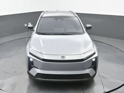 Used 2026 Toyota C-HR w/ Cold Weather Package AWD/4WD image 14