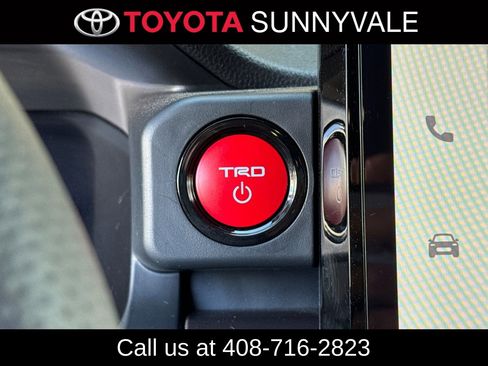 Used 2025 Toyota Tacoma TRD Off-Road AWD/4WD image 26
