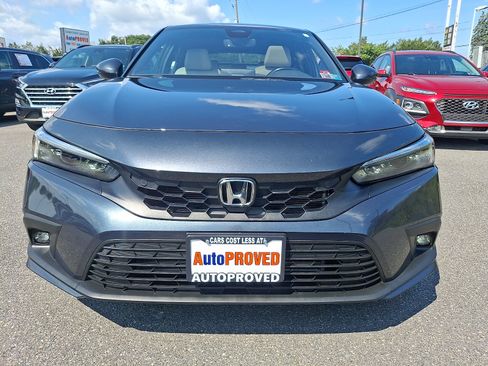 Used 2024 Honda Civic Sport Touring image 2