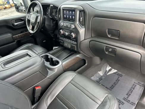 Used 2022 GMC Sierra 2500 Denali w/ Denali Ultimate Package image 13