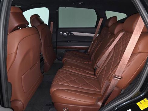 Used 2025 Genesis GV80 3.5T Prestige AWD/4WD image 7
